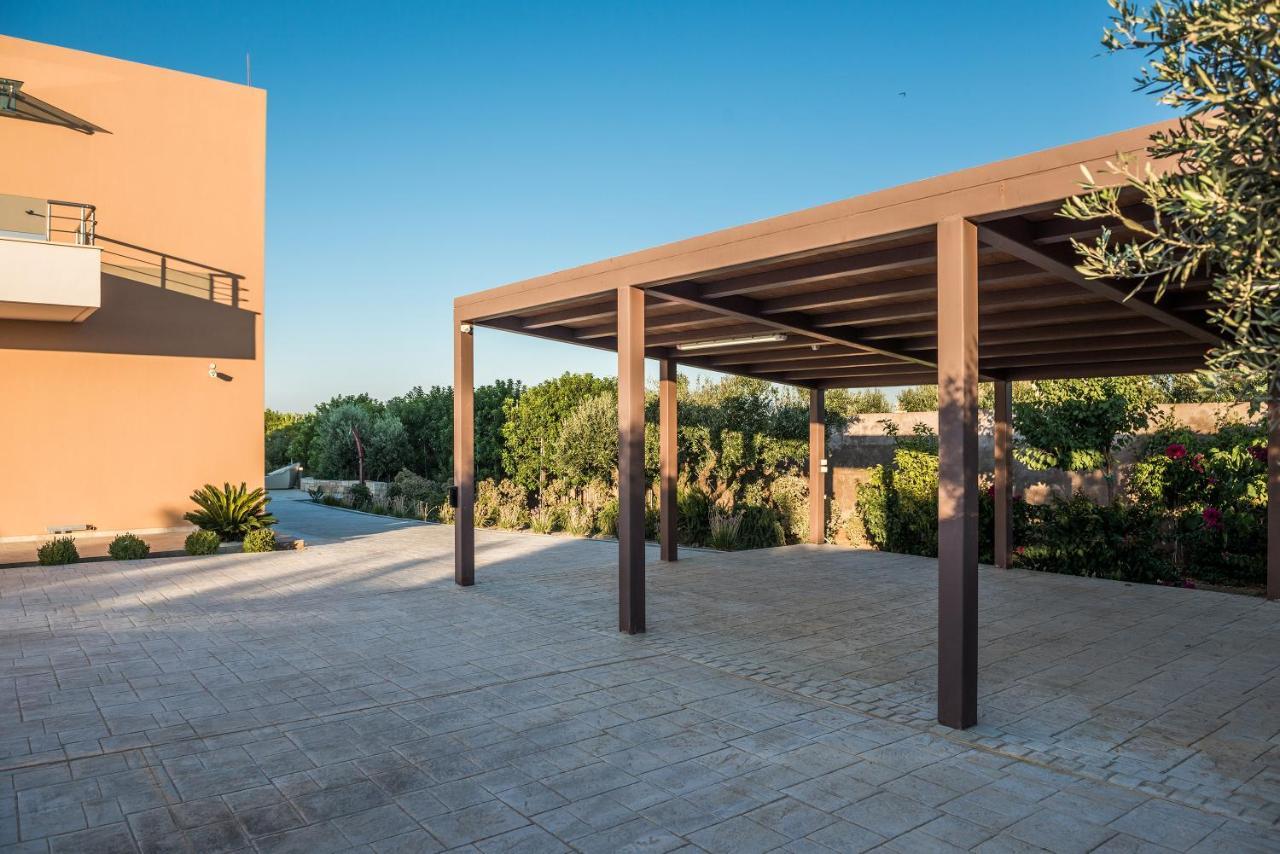 Xirokámbion Angel Hill Villa מראה חיצוני תמונה